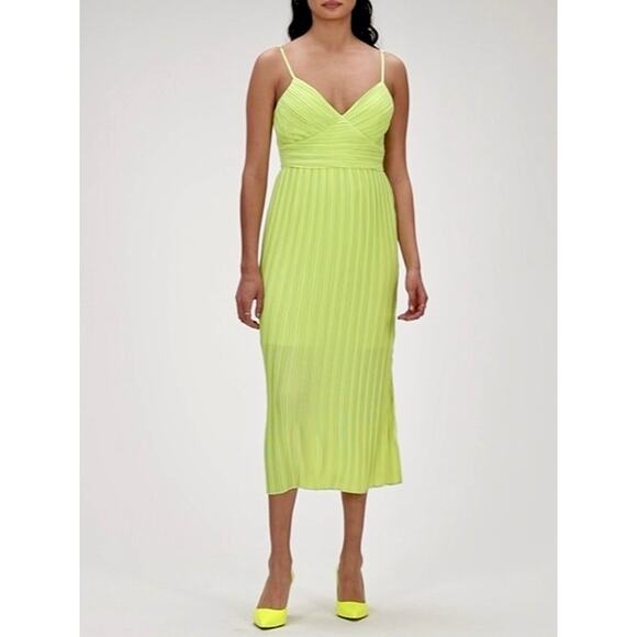 Banana Republic Dresses & Skirts - Banana Republic Neon Green Plisse Pleated Midi Dress women’s size 14 NEW